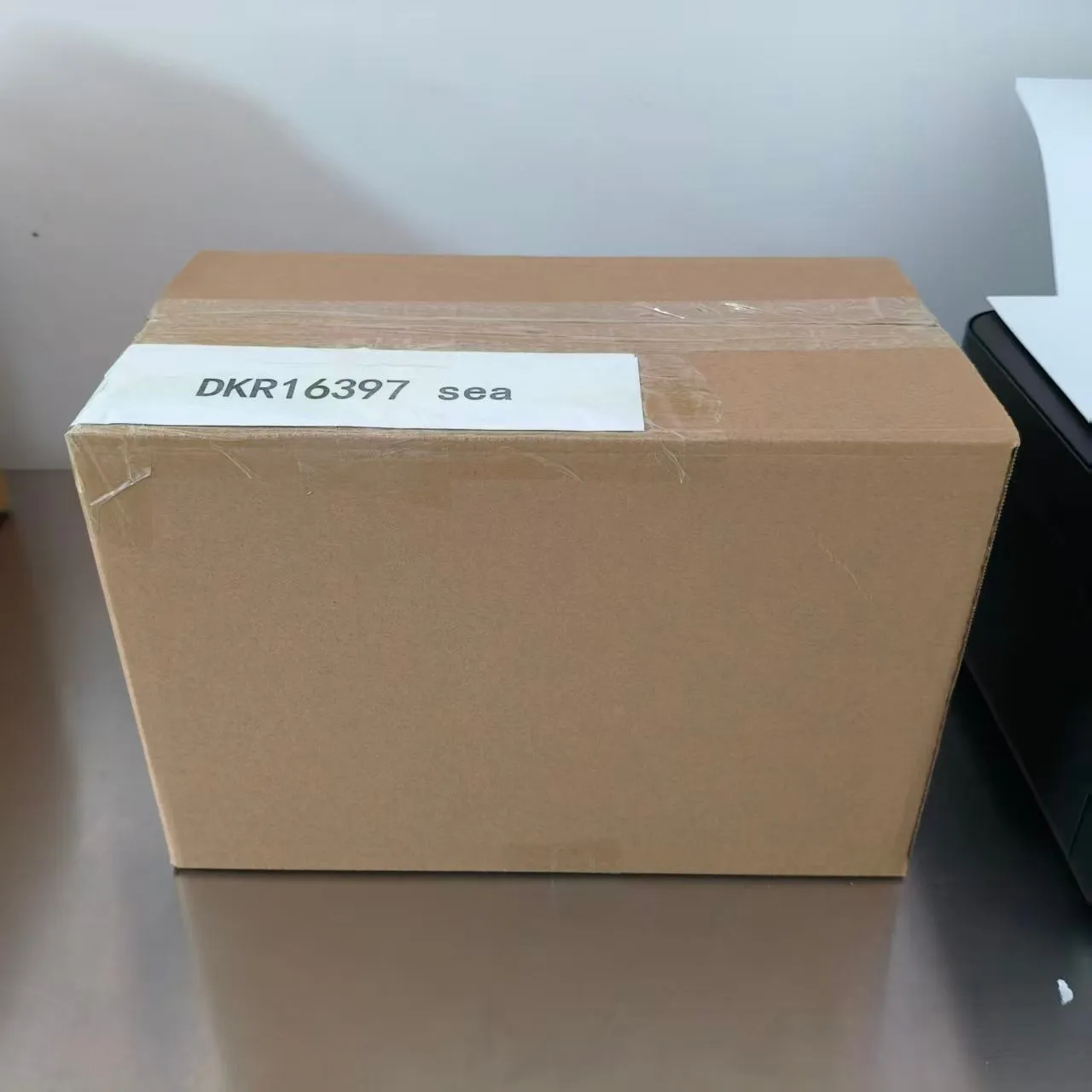 JOJO প্যাকের জন্য চাকা স্টিকার পাঠানো হয়েছে.